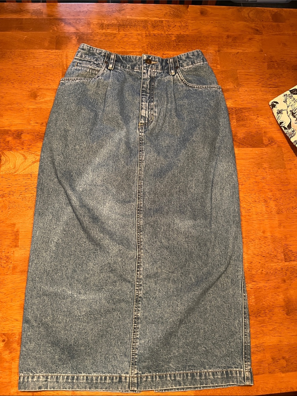 Vintage Liz Wear High-Waist Denim Midi Skirt - Light Blue